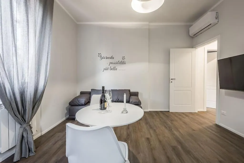 Apartment Cucchiari Suite 6B Modena