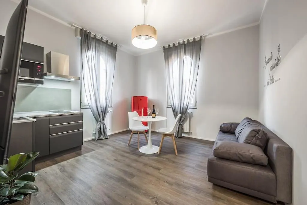 Cucchiari Suite 6B Modena
