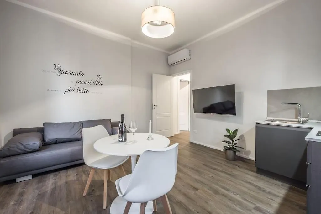 Cucchiari Suite 6B Modena Apartment